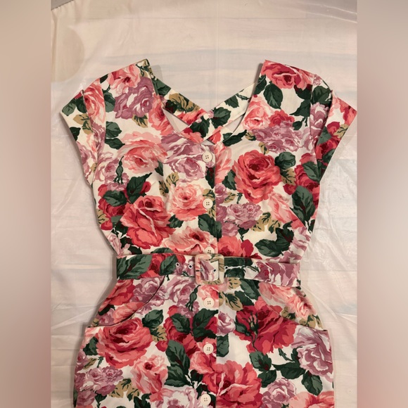 Carol Anderson | VNTG Floral Button-Down Dress with Belt - Picture 10 of 11